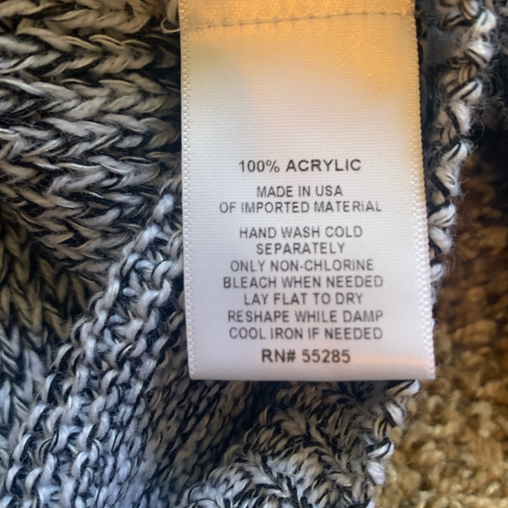 Lace Up Split Back Sweater - image 7